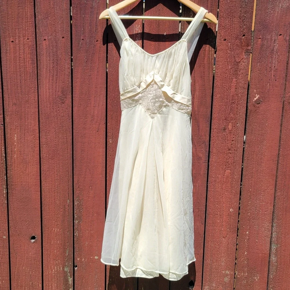 Vintage Seamprufe Peignoir Robe & Nightgown Set Ivory Chiffon Lace Detail Sz 34